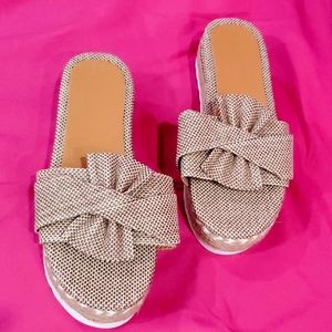 Brown and Tweed Cloth platform Sandals size 8M